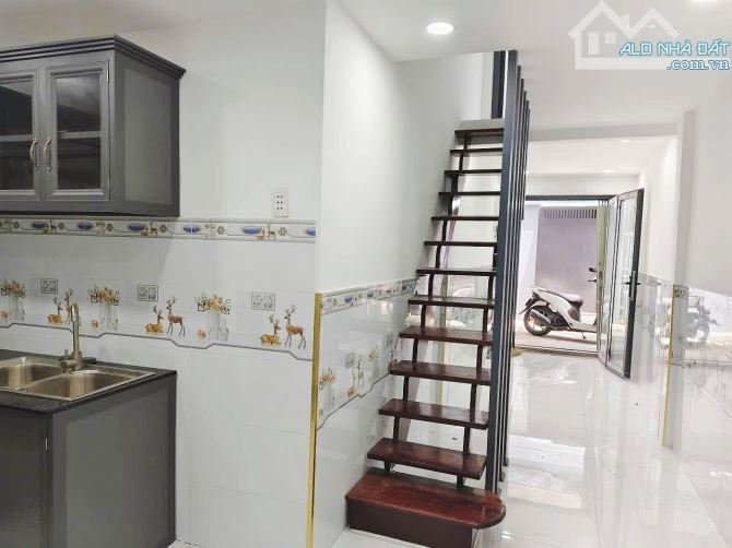 BÁN NHÀ HIẾM CÔNG NĂNG ĐẦY ĐỦ, P.15, QUẬN 8, 4 TẦNG, 4PN, CHỈ NHỈNH 2 TỶ