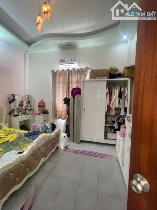 (5*21) BÁN GẤP GIẢM 700 TRIỆU  NHÀ HẺM 8M GẦN AEON TÂN PHÚ