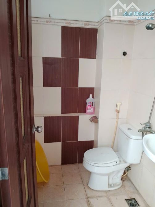 hẻm xe hơi đường Bùi Hữu Nghĩa, bình thạnh, 93m2, 4 tầng, 18 tỷ thương lượng