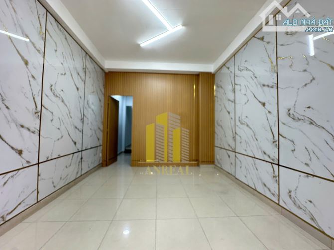 NHÀ ĐƯỜNG TRẦN NÃO MỚI TINH GIÁ 25 TRIỆU 4 PHÒNG