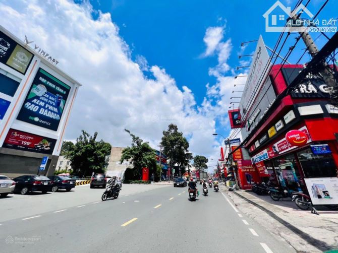Bán gấp lô đất ngay Trương Văn Hải, Hiệp Phú Q9 Thủ Đức 100m2 chưa đến 70 tr/m2
