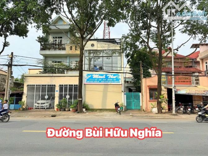 Bán nhà mặt tiền 1 trệt 1 lầu Bùi Hũu Nghĩa