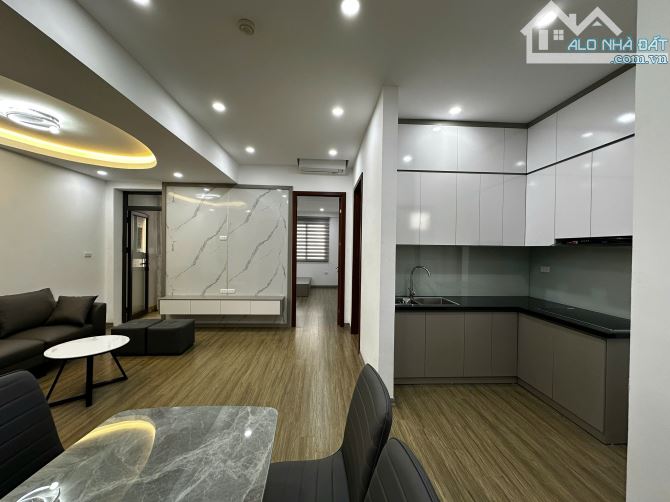 BÁN CHCC NO3 TRẦN QUÝ KIÊN DT 61M, 2 PN, 2WC,