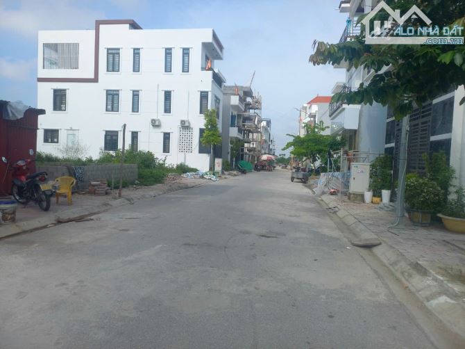 Bán đất 60m2m2 tại Tái Định Cư mới vạn hương Quận Đồ Sơn