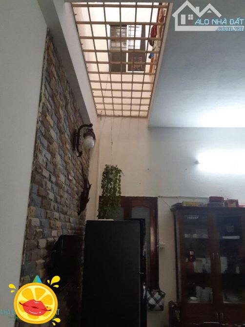 Bán nhà đường Lê Khôi , gần chợ Nguyễn Tri Phương. Gọi Tuyết