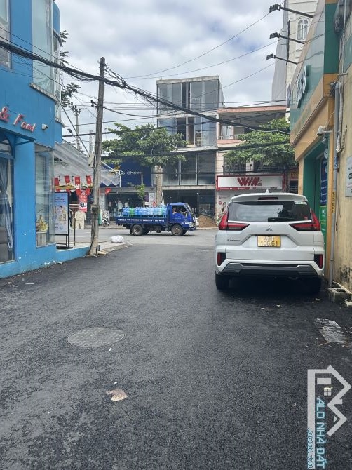 MẶT TIỀN TRẦN KHÁNH DƯ, SÁT NGUYỄN VĂN THOẠI, KỀ LÔ GÓC, 80m2 NGANG GẦN 6m CHỈ NHỈNH 11tỷ
