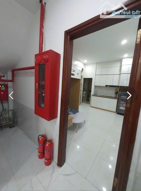 Chuyển công tác bán rẻ ! DT100m2, 5 tầng ,Vũ Ngọc Phan, Cthuê 65tr/ Th
