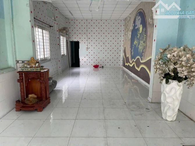 Cần bán nhà 1 sẹc Pham Văn Thuận 30m gần chợ Tân Mai