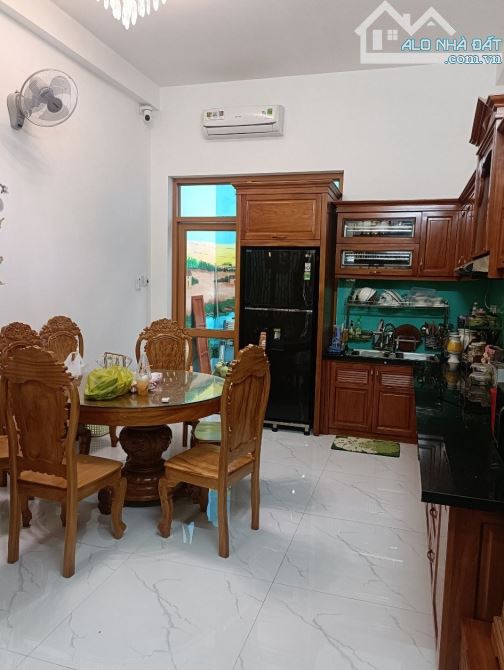 HXH 10m Dương Quảng hàm  p.5 4x19m 1T3L giá 9.5 tỷ