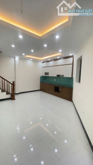 BÁN NHÀ  37M2 AN KHÁNH HOÀI ĐỨC MỚI ĐẸP Ô TÔ ĐỖ CỬA