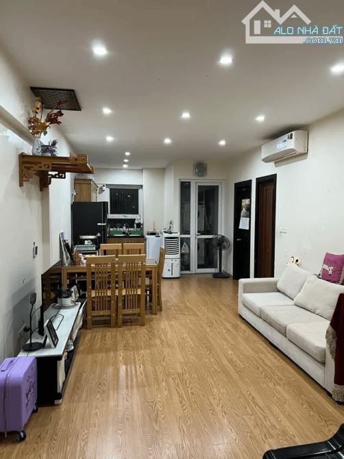 Bán chung cư Rice City Bắc Linh Đàm, 62m2, 2 phòng ngủ, 2 WC, đầy đủ đồ