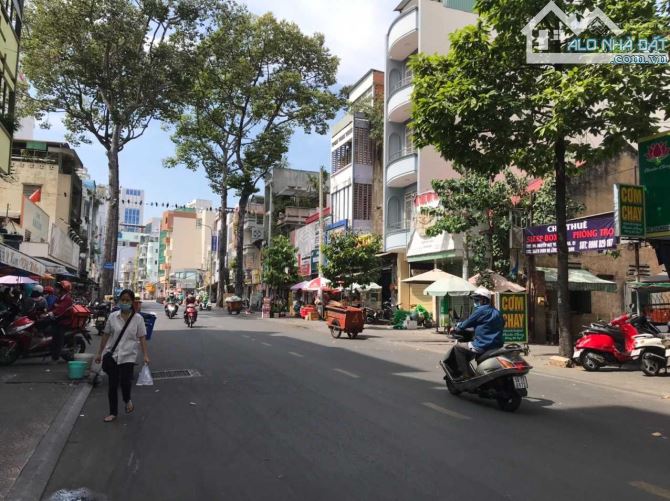 Bán mặt tiền đường Nguyễn Huy Tự, Phường Đa Kao, Quận 1, diện tích: 4.1m dài 23.5m nở hậu