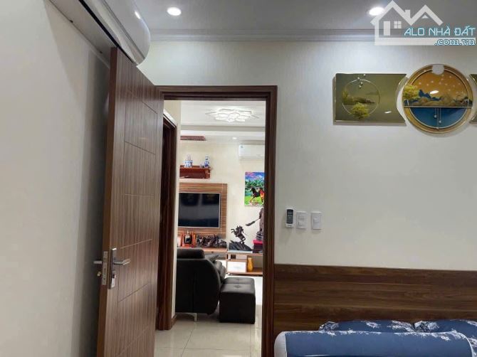 Bán luôn căn chung cư 32T The Golden An Khánh 2Ng , 2 VS 66m , giá 4.250 tỷ