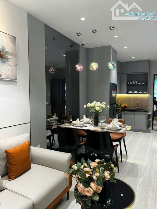 bán gấp căn hộ 61 mét chỉ 2 tỷ 4 ngay mặt tiền đường thống nhất, giữa lòng dĩ an