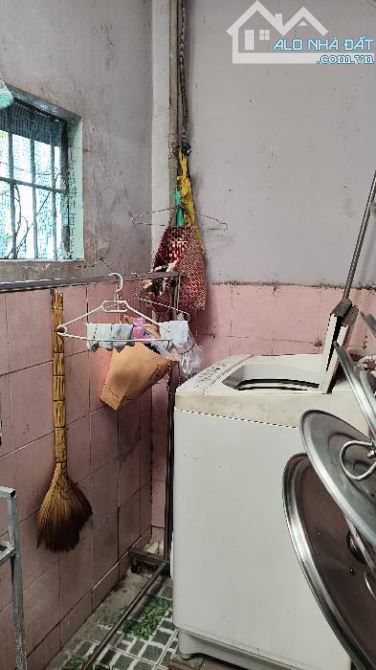 Bán nhà hẻm Nguyễn Văn Quỳ P Phú Thuận Quận 7. 92m2