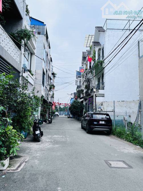Bán lô góc 2 mặt tiền,linh đông, hẻm xe tải tránh, 76m2 giá 6,65 tỷ