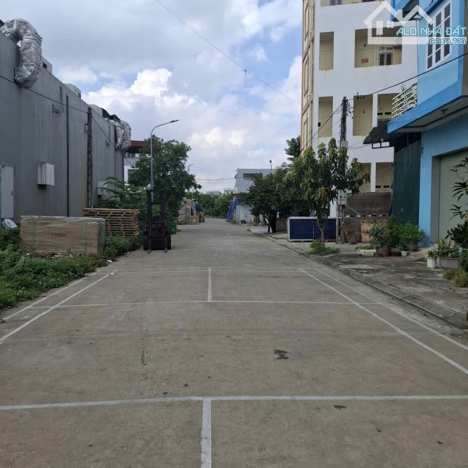 🏠Bán Nhà C4, Thông 2 Đầu, Mặt Nguyễn Duy Trinh, Phượng Mao, Mt 5m Dt 98m2 Giá 5.7 Tỷ