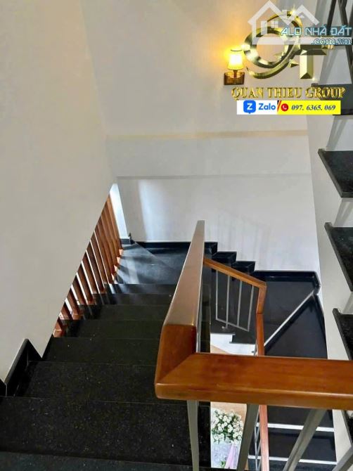 CHO THUÊ NHÀ 3 TẦNG KIỆT 246 HÙNG VƯƠNG, TP HUẾ