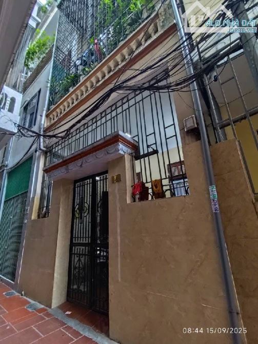 Bán nhà Láng Hạ (Đống Đa-Ba Đình) mặt tiền 5m, dt 60m2 giá 13,6 tỷ (có thương lượng)