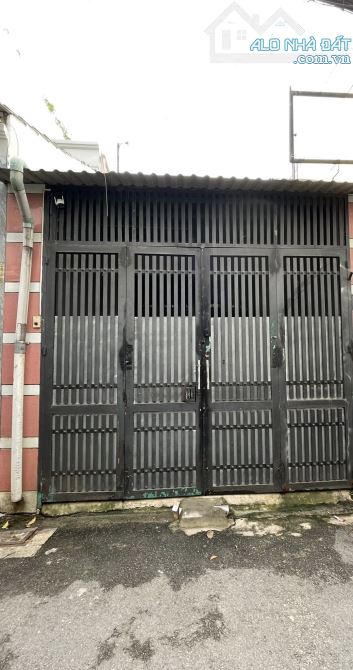 Hẻm Ô Tô Đỗ Cửa Bùi Quang Là – P. An Hội Tây Gò vap