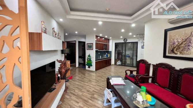 Bán căn hộ Căn Góc chung cư Tây Hà, Tố Hữu, Từ Liêm, đẹp long lanh, ở luôn 116m, 8.48 tỷ.