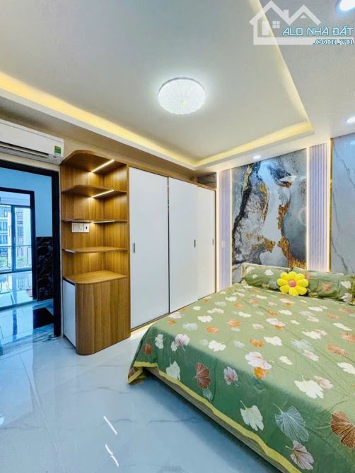 Siêu phẩm HXH Phạm Văn Chiêu 3 tầng BTCT - Nhà Đẹp FULL nội thất