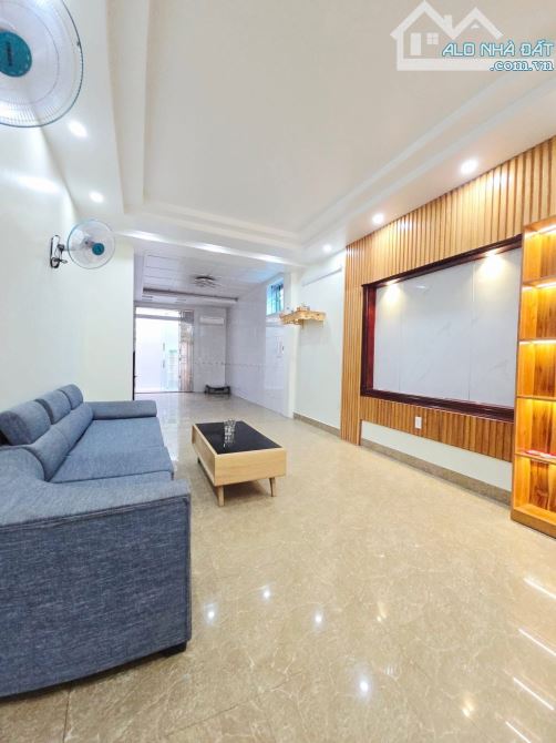 Bán nhà 5 tầng phường Sở Dầu Hồng Bàng Hải Phòng