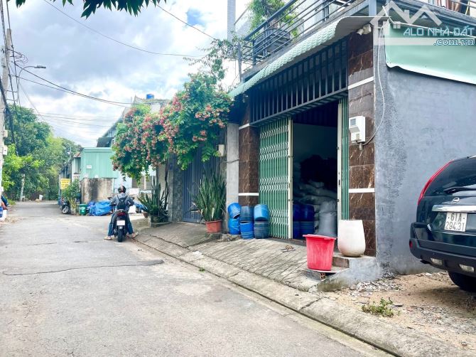 Nhà 2 tầng ngang 5m 3PN - Khu phân lô đường số 10 10 LINH XUÂN TPHCM Chỉ 4.15 TỶ còn TL.