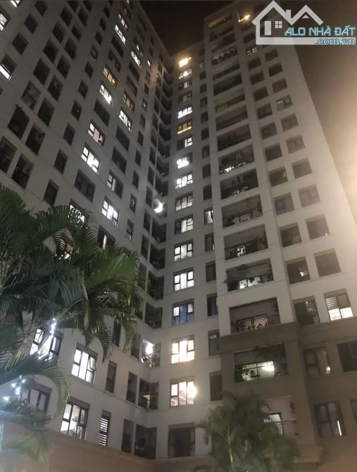 Chung cư homeland Long Biên 58m 2 ngủ 2 wc 4,5 tỷ