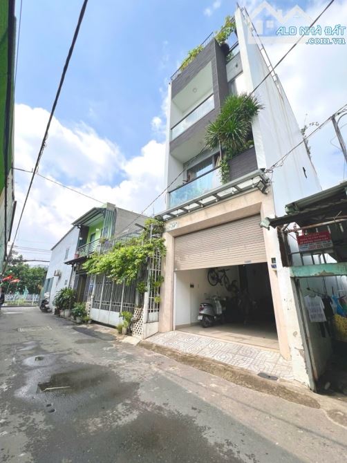 Hẻm xe tải, 74m2, 4 Tầng, Ngay Lê Trọng Tấn, Tân Phú, 8.8 tỷ