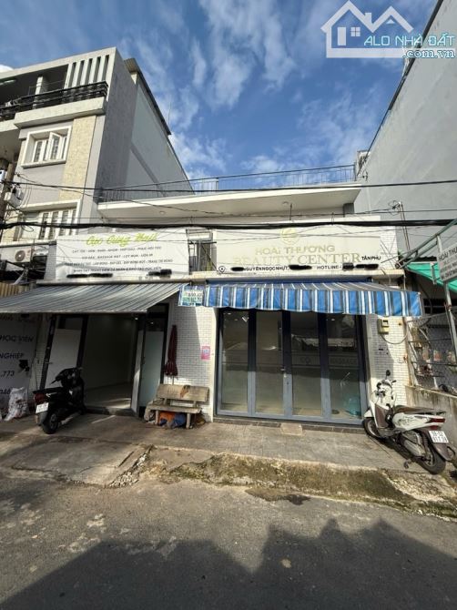 MẶT TIỀN CHỢ BÌNH LONG - NGAY NGUYỄN SƠN TÂN PHÚ - NGANG 8.8x 17.6 - 2 TẦNG