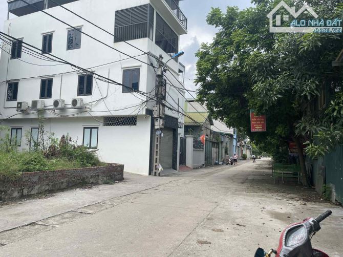 Bán đất Đại Lan, Duyên Hà, trục chính liên xã, oto tránh, giá 5.7 tỷ