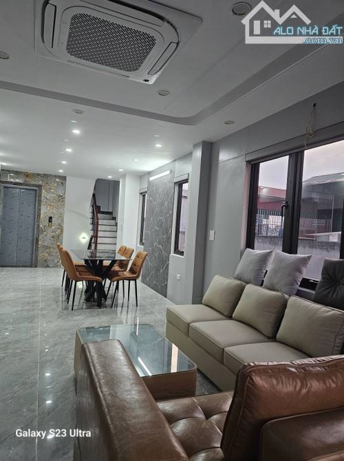 Bán nhà Lệ Mật, Long Biên 46m2, 6 tầng, ô tô vào, thang máy, 9.5 tỷ