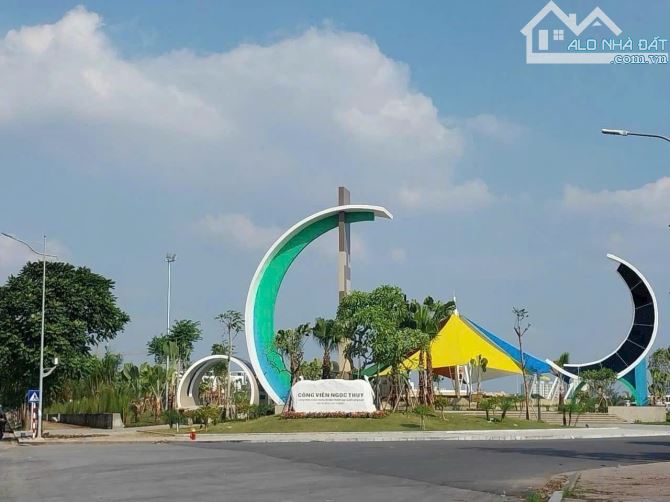BÁN NHÀ NGỌC THỤY,  LONG BIÊN  - DT 50M , 6 TẦNG ,TIỀN 4,5M,  Ô TÔ VÀO NHÀ   -CHỈ 12,X TỶ