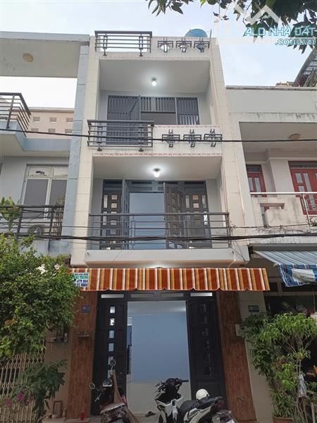 4 TẦNG- TÂN HÒA ĐÔNG -BÌNH TRỊ ĐÔNG- BÌNH TÂN -ĐƯỜNG 12M VỈA HÈ- XE TẢI-DT: 4*15M- 6 TỶ 8
