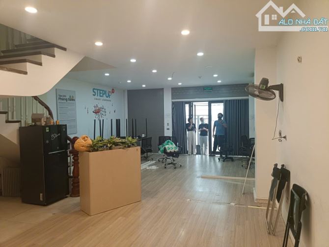 ❤️CHO THUÊ NHÀ NGUYỄN CHÁNH, DT 75m, 4 tầng, MT 6m, NHÀ ĐẸP, VÀO LUÔN, 45tr/tháng