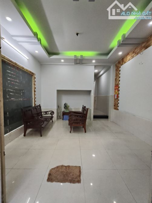 💥🏠🚘BÌNH TÂN,CỰC HIẾM, RẺ, SÁT MẶT TIỀN, Ô TÔ ĐỖ CỬA, 60M2, 4 TẦNG, NGANG 5M, NHỈNH 5 TỶ