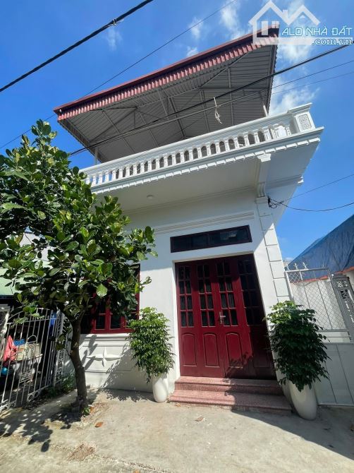 🔥BÁN NHANH NHÀ 2 TẦNG -- MT RỘNG – Ô TÔ ĐỖ CỬA – XÁT KCN QUANG MINH – TIỆN ÍCH BẠT NGÀN🔥