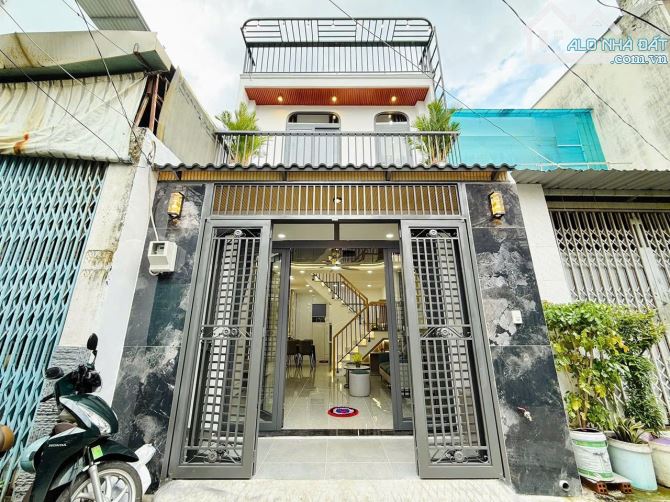 ❌❌❌LÊN SÓNG CĂN NHÀ PHỐ HẺM XE HƠI 7 CHỖ ĐẬU CỬA