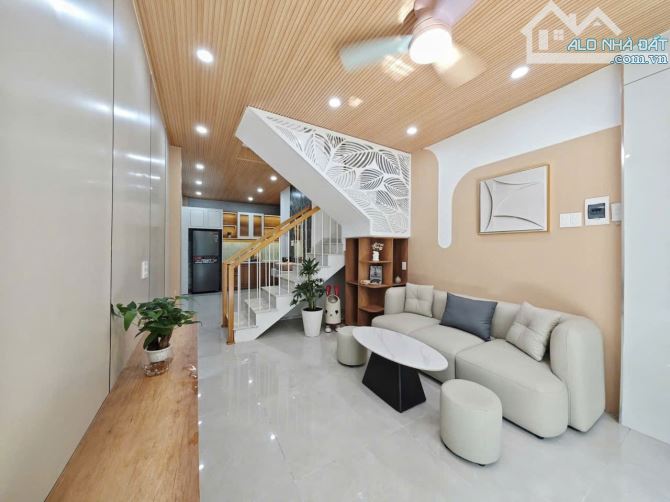 📌📌📌LÀM VIỆC TRỰC TIẾP GIÁ TỐT !!!BÁN  nhà 3 tầng 2 mặt kiệt hoàng hoa thám