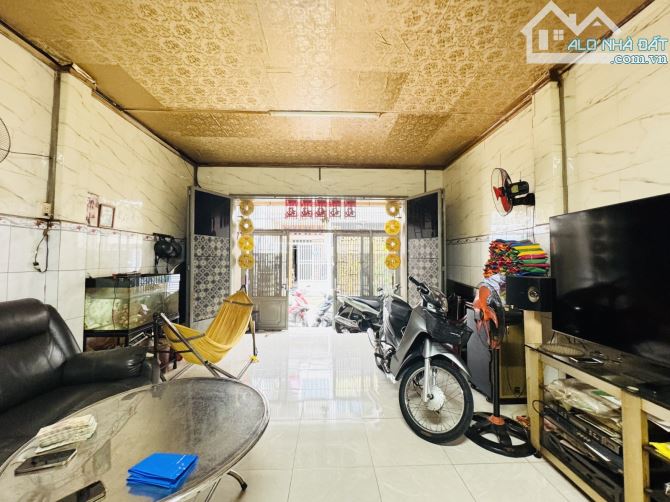 Bán Gấp Nhà HXT 7m thông đường khuông việt Tân Phú DT 4.5mx17m 2 Tầng chỉ 7.9 Tỷ