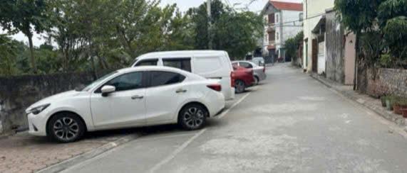 MẢNH ĐẤT ĐẦU TƯ TIỀM NĂNG GIÁ CHỈ HƠN 4TỶ  TRÂU QUỲ-  HÀNG XÓM VINHOM GIA LÂM