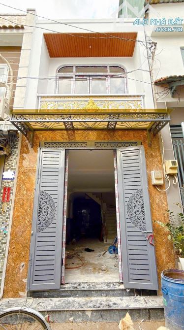 Bán nha giá tốt sổ hồng riêng Lê Đình Cẩn, 3m x 11m, Bình Tân Gía 3.85 tỷ