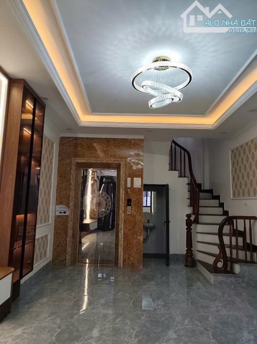 BÁN NHÀ MỚI ĐẸP PHỐ TÂY SƠN – 40M2*6T*MT 4M – THANG MÁY XỊN – 10M RA Ô TÔ – CHỈ  13,X TỶ