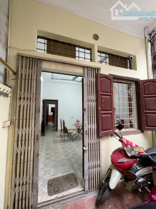 PHAN ĐÌNH GIÓT,THANH XUÂN - 45M - 3 Tầng - chỉ hơn 6 tỷ