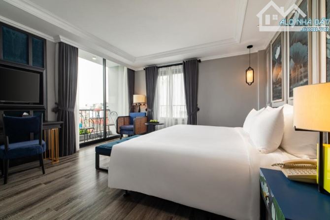 Chủ Vỡ Bank giảm 50 tỷ - khách sạn MP Đào Tấn 220m2 MT 8m - 195 Tỷ - cho thuê 27 Tỷ/năm