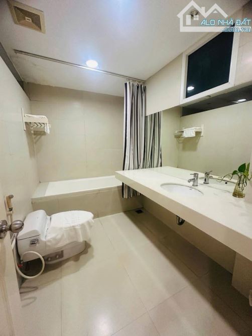 Bán nhà mặt phố Quảng Khánh, mặt hồ tây, 185m2, 6 tầng thang máy, mt 23m, 180 tỷ - 10