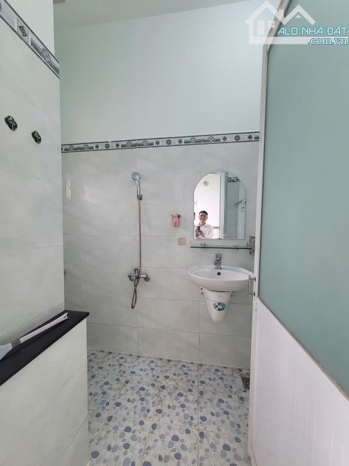 4,35Tỷ TL🔥Bán nhà 1 trệt 1 lầu 1 lửng cách đường Trần Hưng Đạo 100m, p.Dĩ An, Tp.Dĩ An - 10
