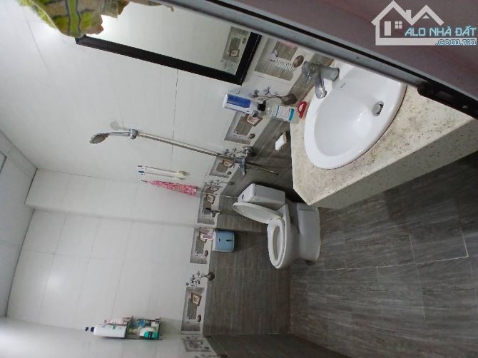 Bán nhà Láng Hạ (Đống Đa-Ba Đình) mặt tiền 5m, dt 60m2 giá 13,6 tỷ (có thương lượng) - 10