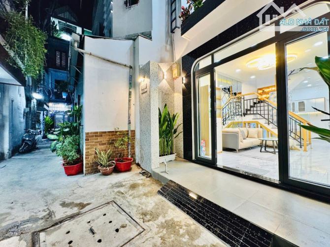 Giảm giá 100tr nhà hẻm xe hơi thông Phạm Văn Chiêu gò vấp 40m2 chỉ 4tỷ85 - 11